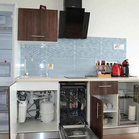 In The Sky Apartment Київ Екстер'єр фото