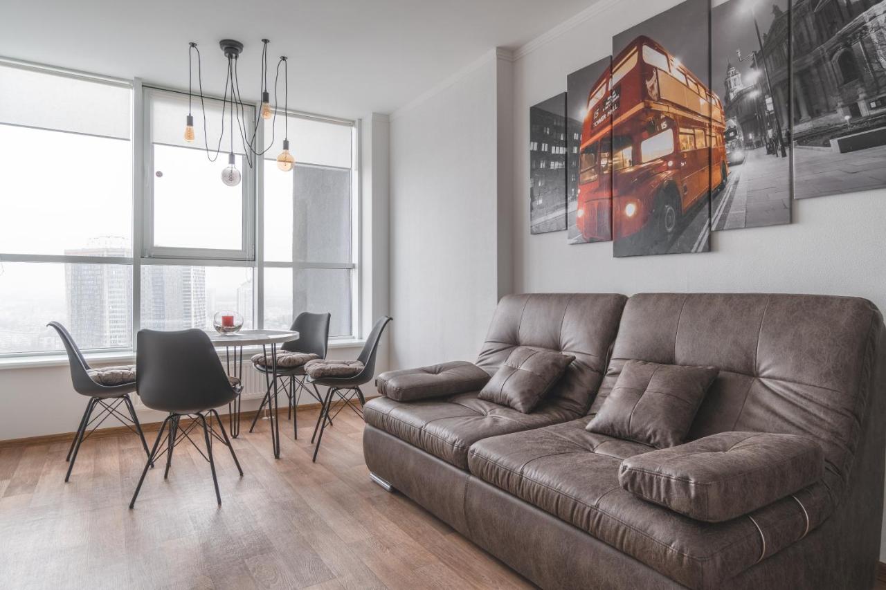 In The Sky Apartment Київ Екстер'єр фото