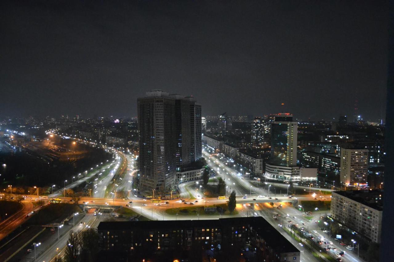 In The Sky Apartment Київ Екстер'єр фото